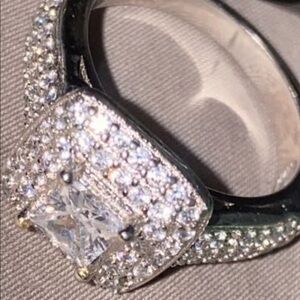 Sterling Silver / CZ size  9 bling ring